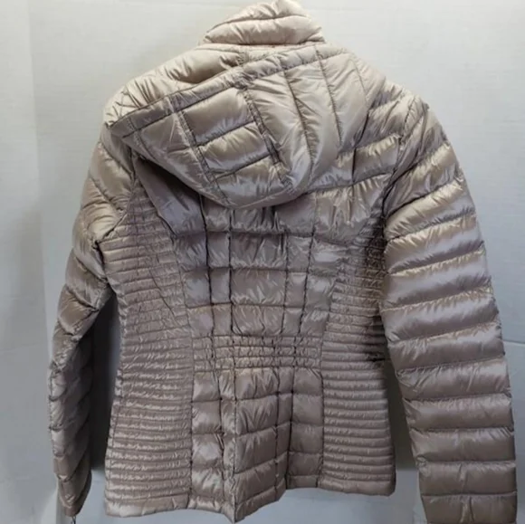 NWT Calvin Klein puffer coat - Picture 2 of 5